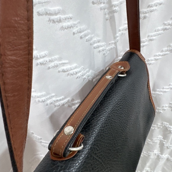 Vintage Dooney & Bourke all weather leather purse - Picture 5 of 7